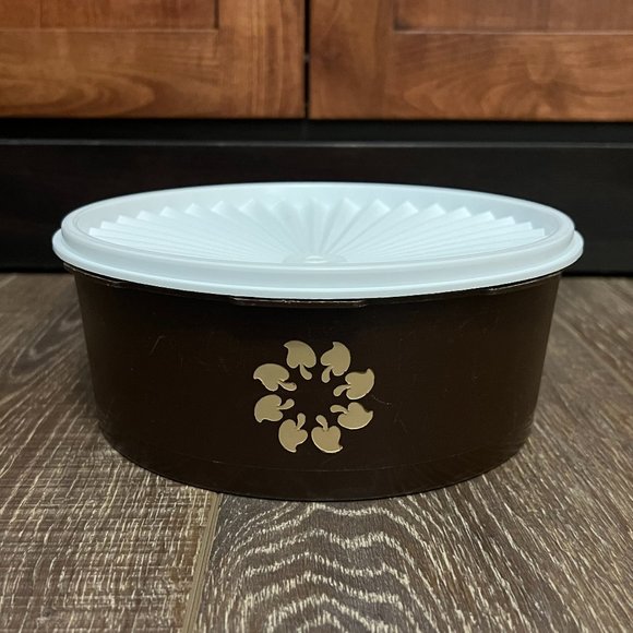 Vintage Tupperware Servalier Canister - Brown with White Lid - Picture 1 of 11